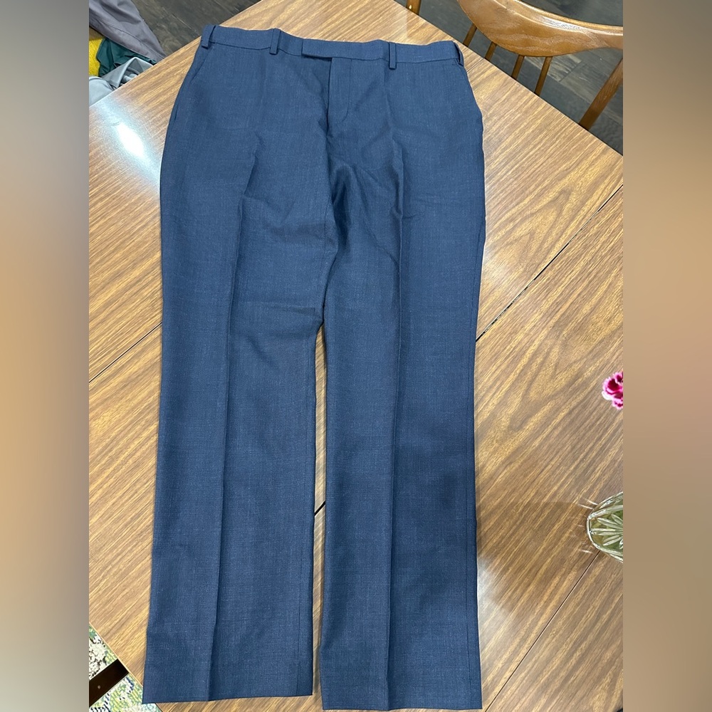 Charles Tyrwhitt NWT 36x34 performance suit trouser navy slim fit end on end